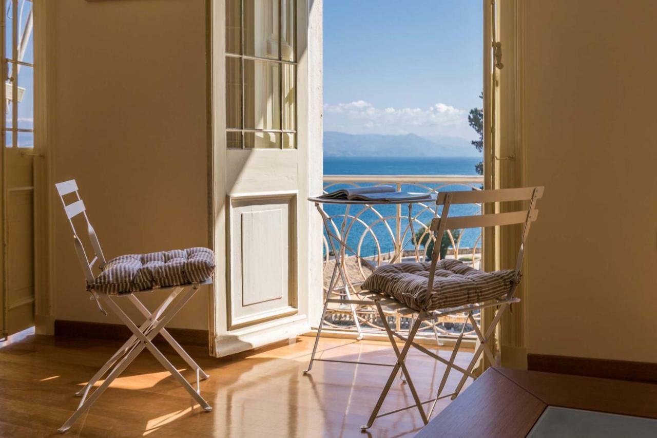 Luxury Seaview Apartment In Corfu Town By Corfuescapes Exteriör bild